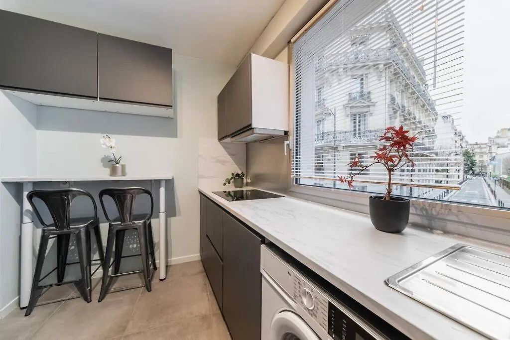 Apartment Trocadero Grand Jardin Privatif 4 Pers *